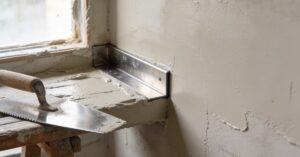 Tynki ręczne cena za m2 robocizny: ile zapłacisz za fachowe wykończenie?
